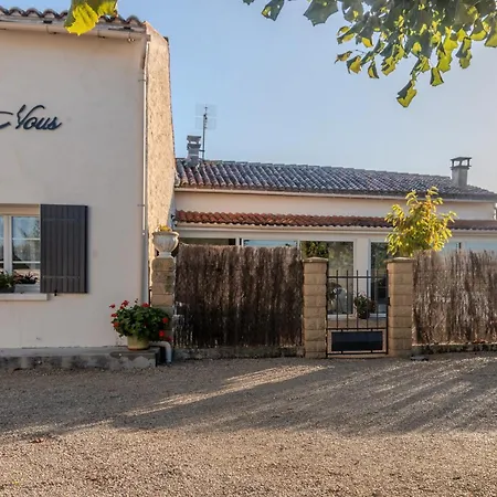 Holiday home Chai Nous Brizambourg